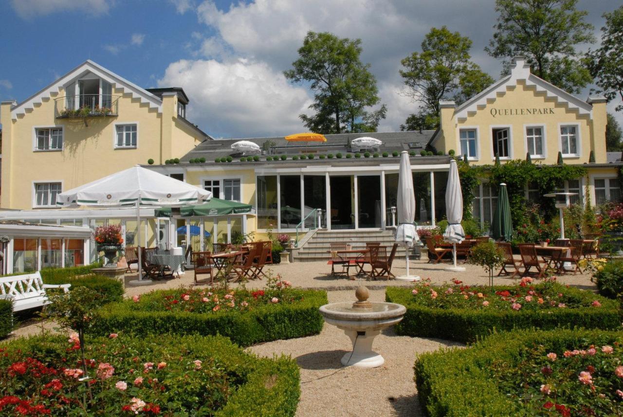 Hotel Quellenpark Bad Elster Esterno foto