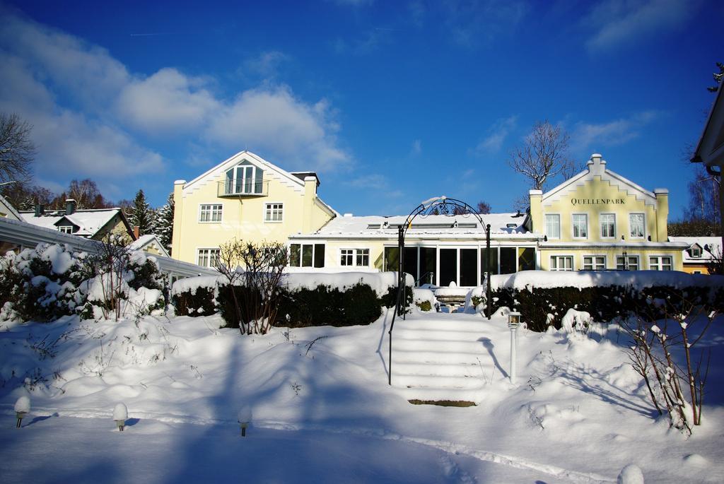 Hotel Quellenpark Bad Elster Esterno foto