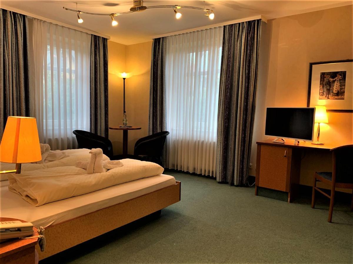 Hotel Quellenpark Bad Elster Esterno foto